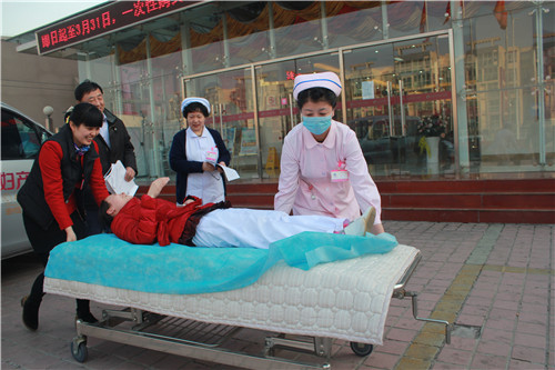 北京安琪妇产医院抢救